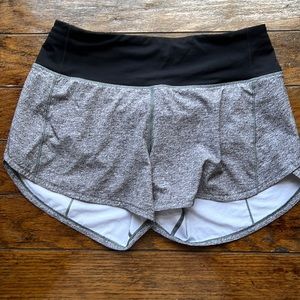 Size 4 tall Lululemon Speed Up Mid Rise Lined Shorts